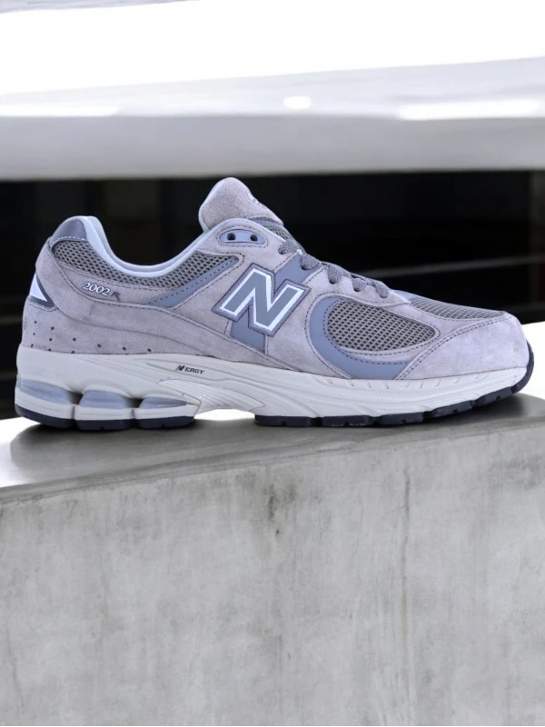 New Balance 2002