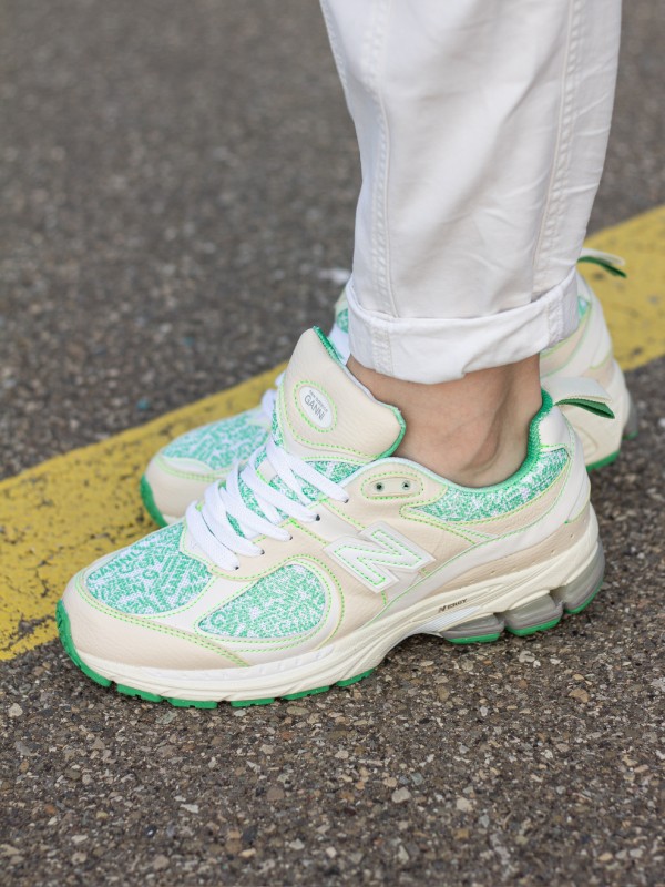 New Balance 2002