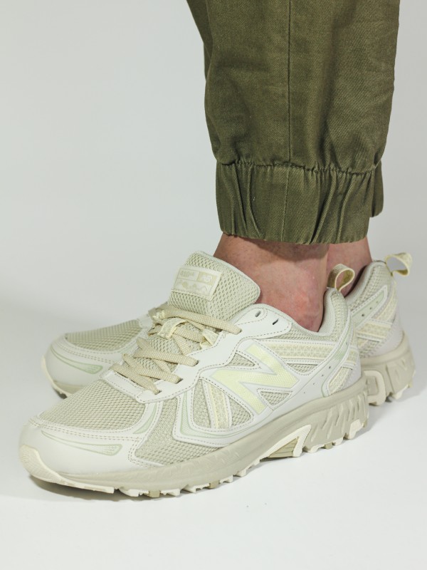 New Balance 410