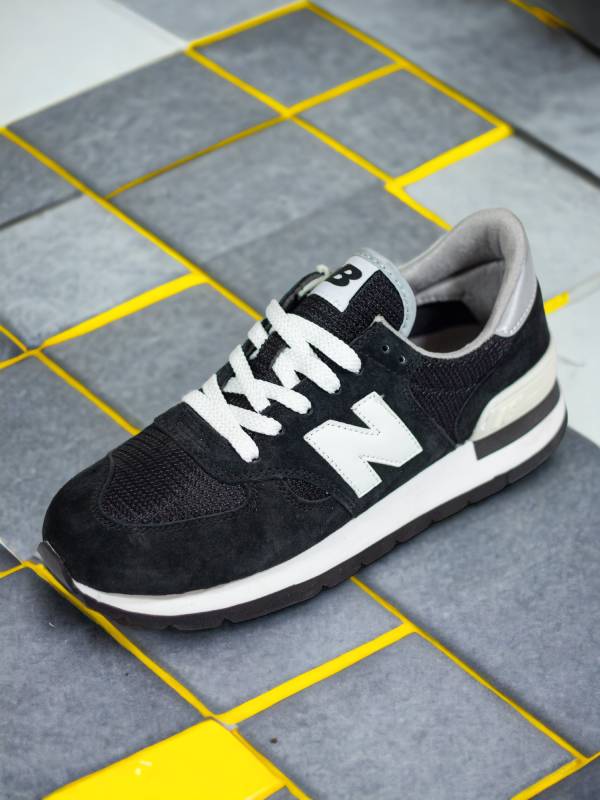 New Balance 1400