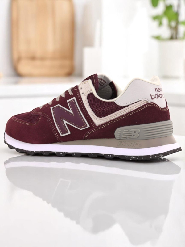 New Balance 574