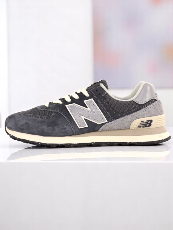 New Balance 574