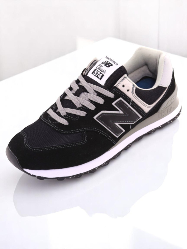 New Balance 574