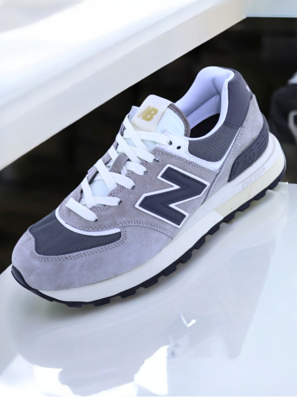 New Balance 574