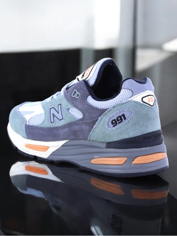 New Balance 991