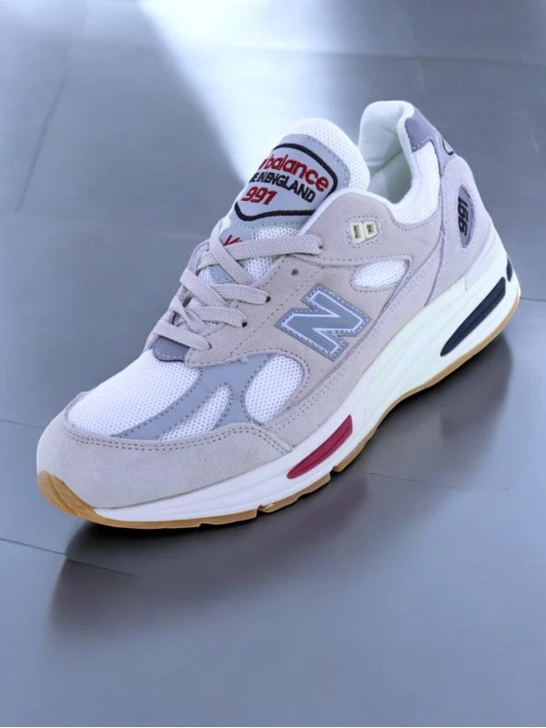 New Balance 991