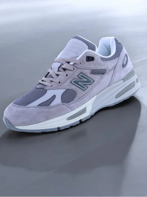 New Balance 991