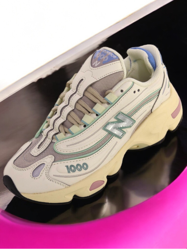 New Balance 1000