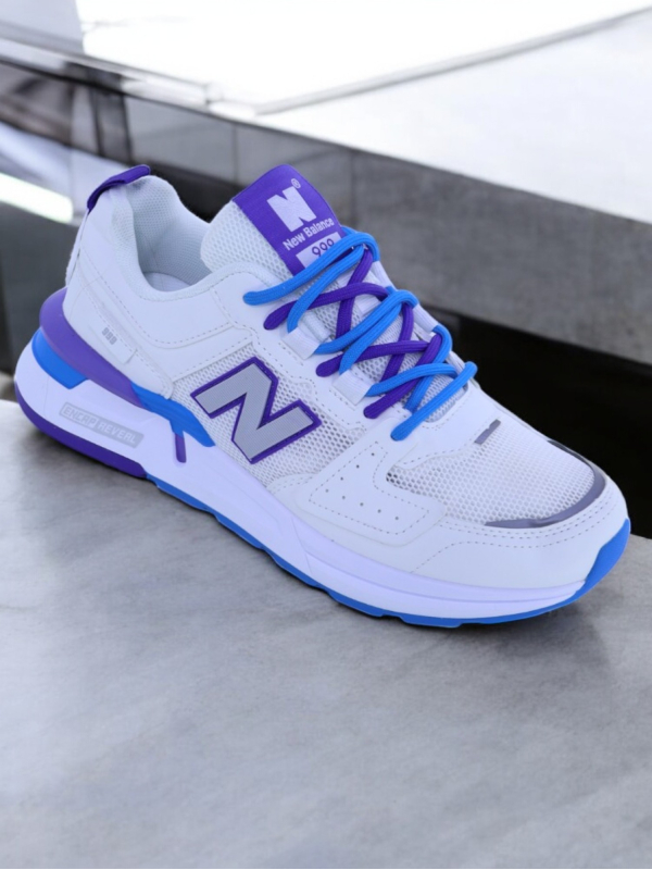 New Balance 999