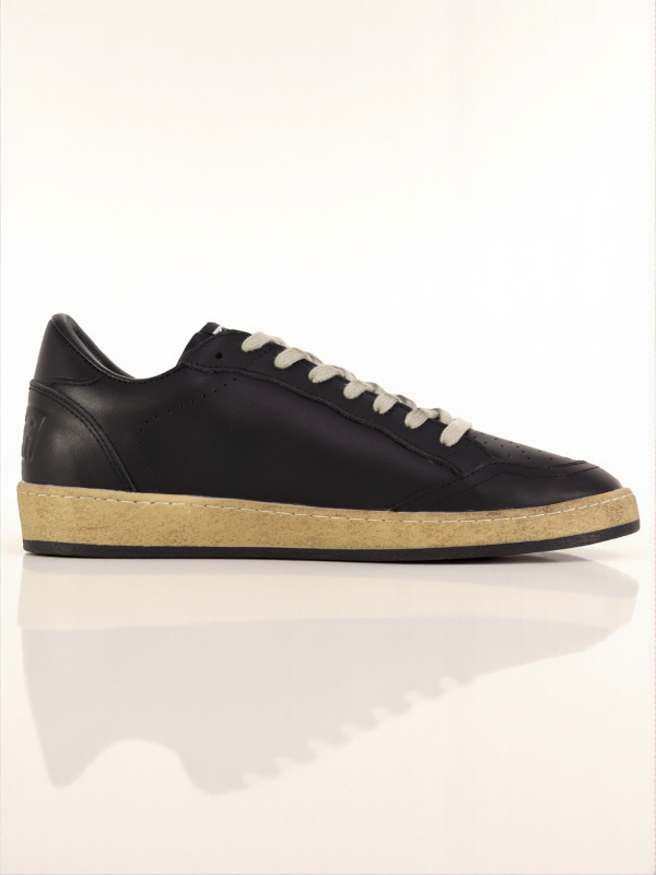 Golden Goose Ballstar