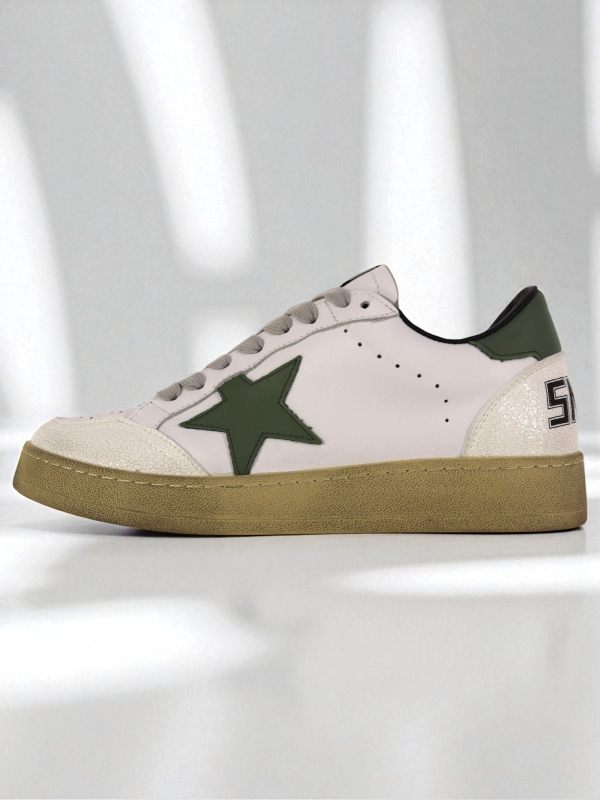 Golden Goose Ballstar