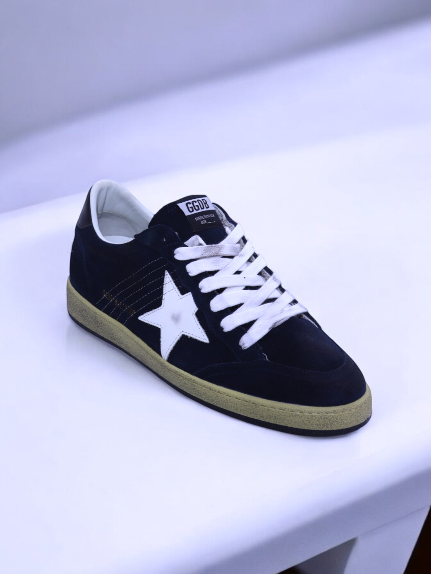 Golden Goose Ballstar