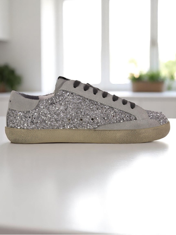 Golden Goose Superstar