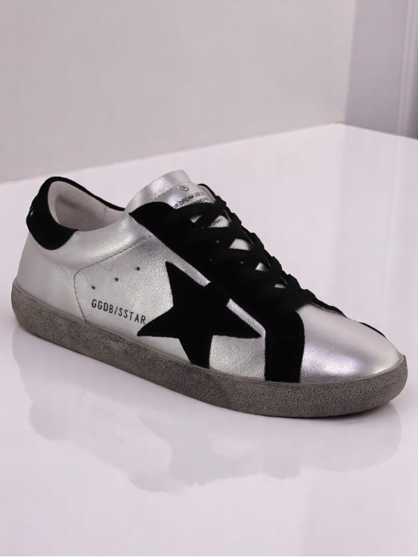 Golden Goose Superstar