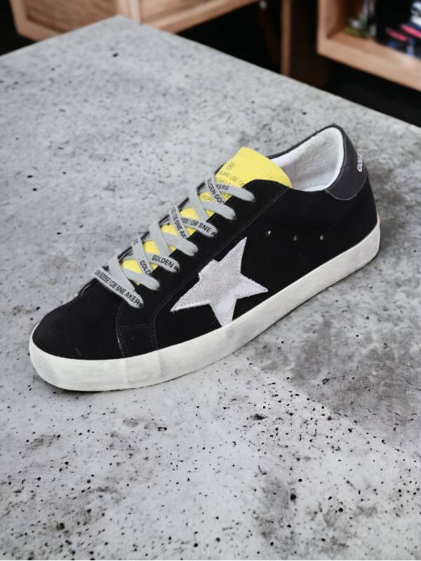 Golden Goose Superstar