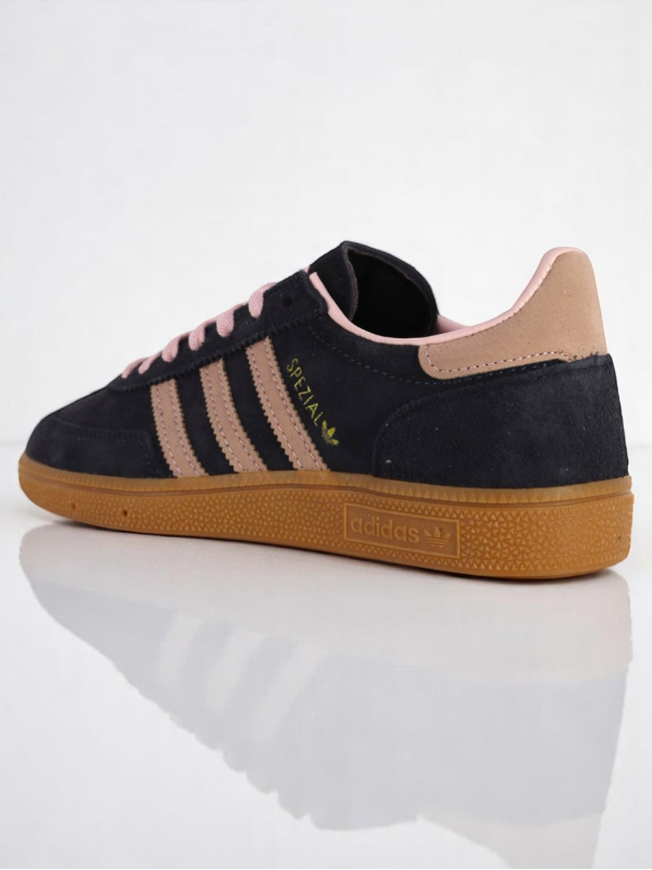 Adidas Spezial
