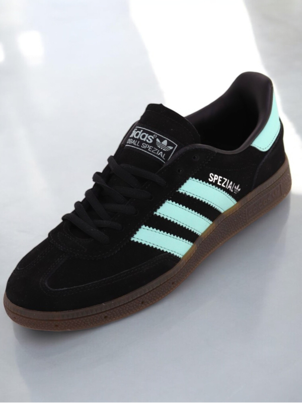 Adidas Spezial