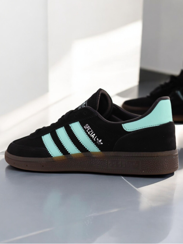 Adidas Spezial
