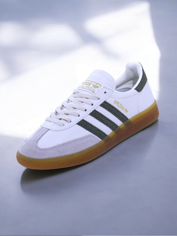 Adidas Spezial