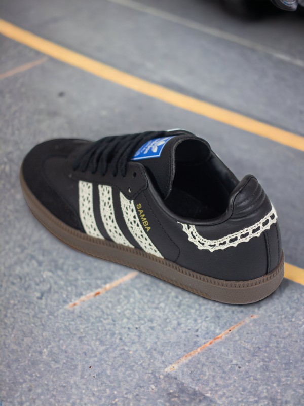 Adidas Samba