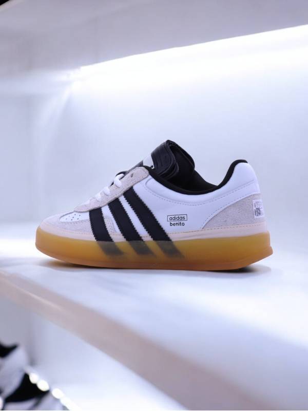 Adidas Benito