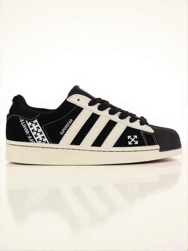 Adidas Superstar