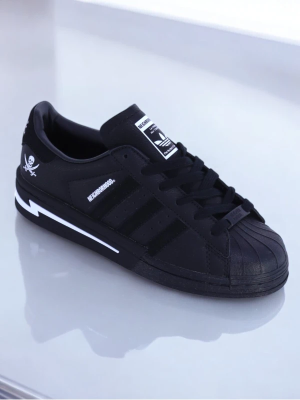 Adidas Superstar
