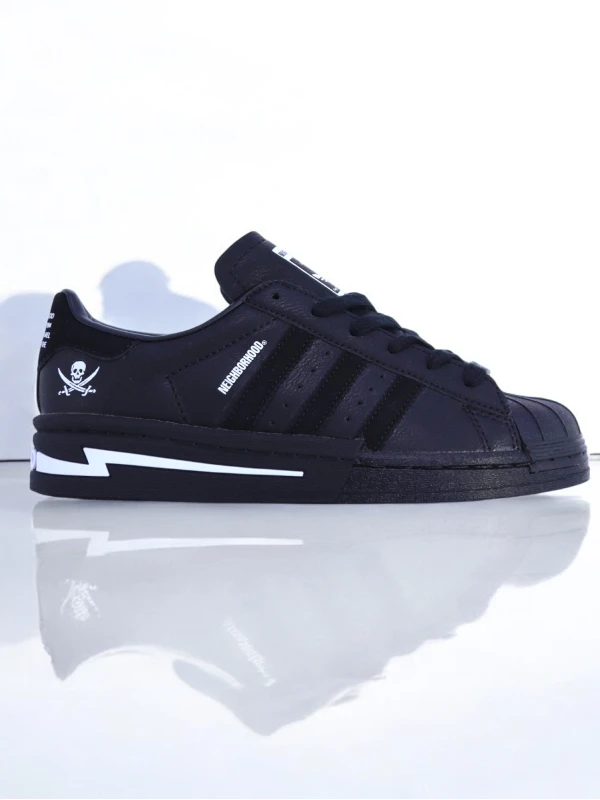 Adidas Superstar