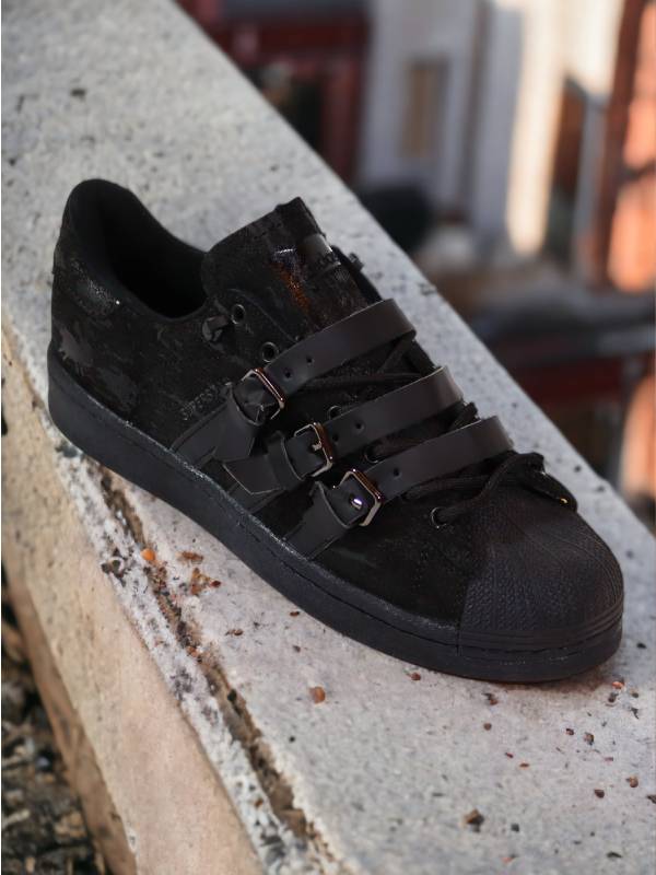 Adidas Superstar