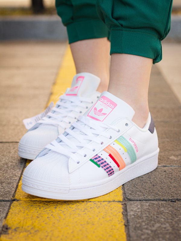 Adidas Superstar