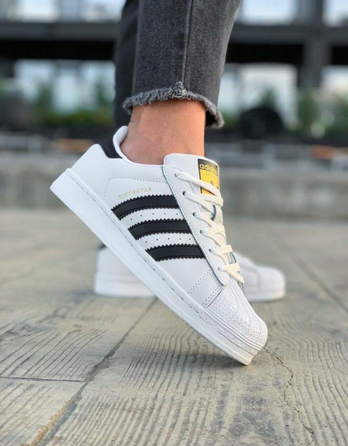 Adidas Superstar