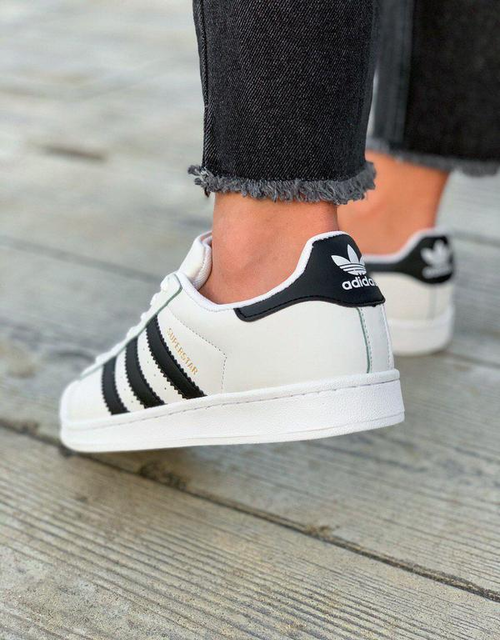 Adidas Superstar