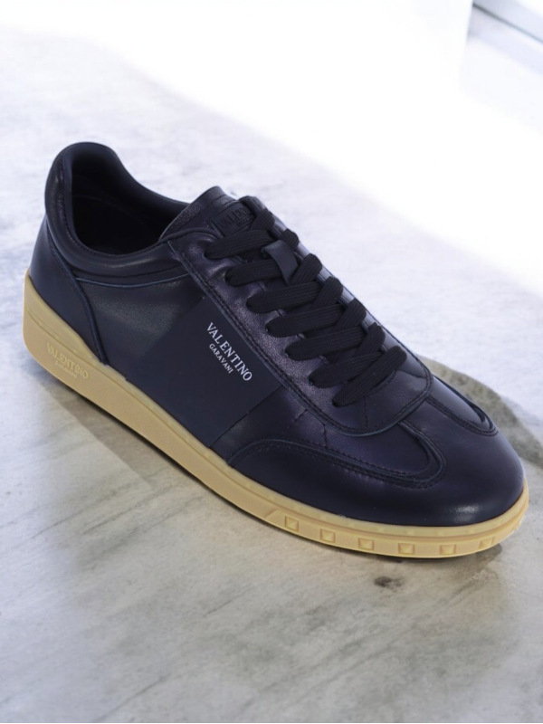 Valentino Garavani Upvillage Sneakers