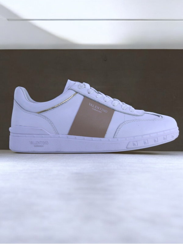 Valentino Garavani Upvillage Sneakers