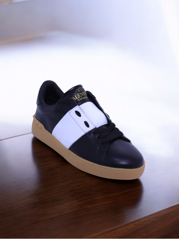 Valentino Garavani Upvillage Sneakers