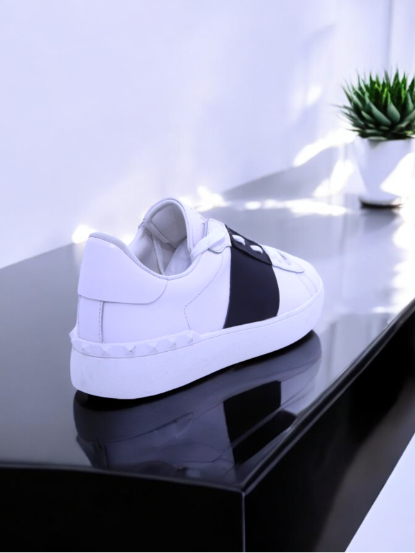 Valentino Garavani Upvillage Sneakers