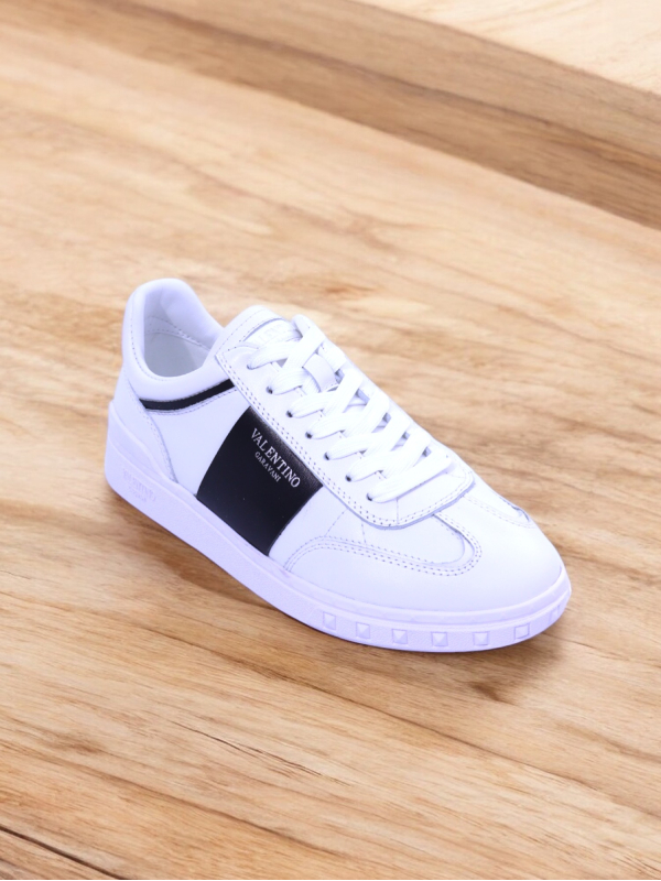 Valentino Garavani Upvillage Sneakers