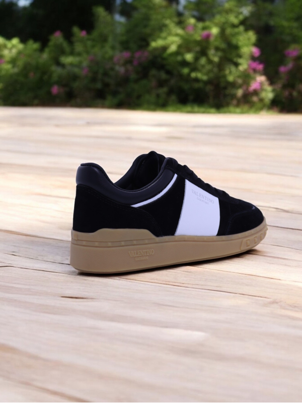 Valentino Garavani Upvillage Sneakers