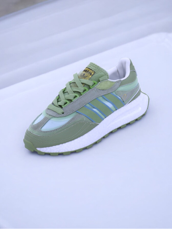 Adidas Retropy
