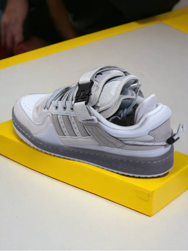 Adidas Forum