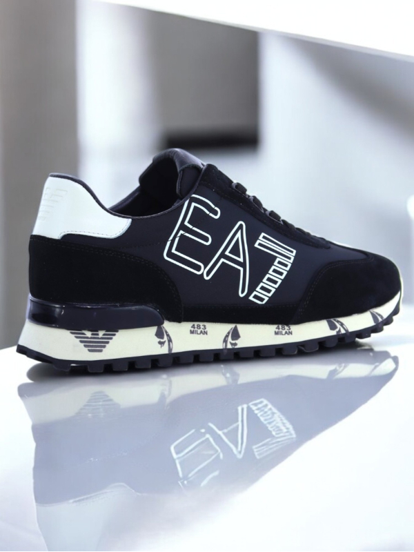 Emporio Armani 7 Schwarz Sneakers