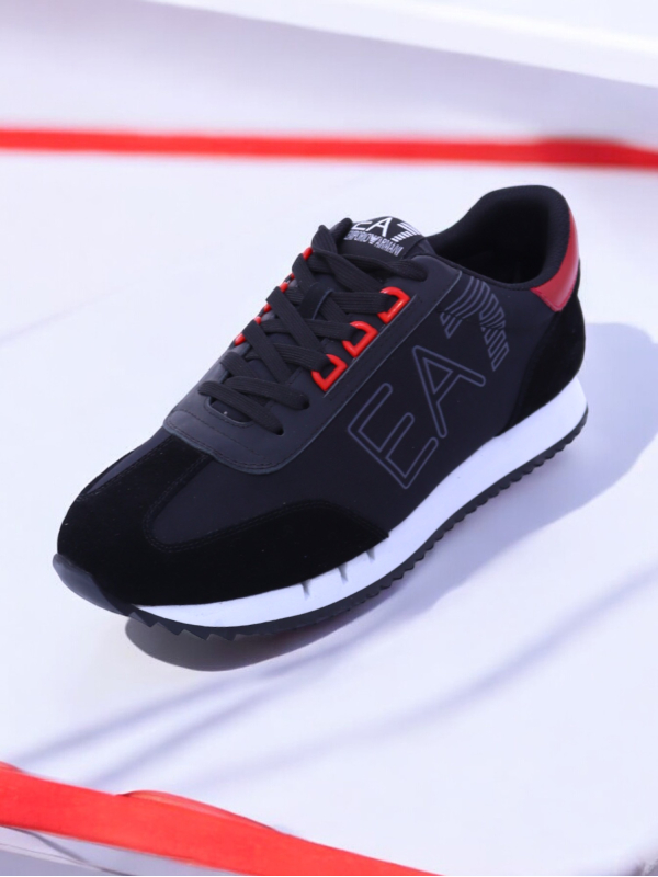Emporio Armani 7 Schwarz Sneakers