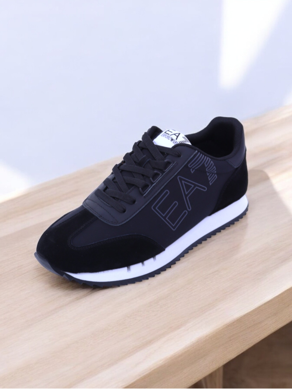 Emporio Armani 7 Schwarz Sneakers