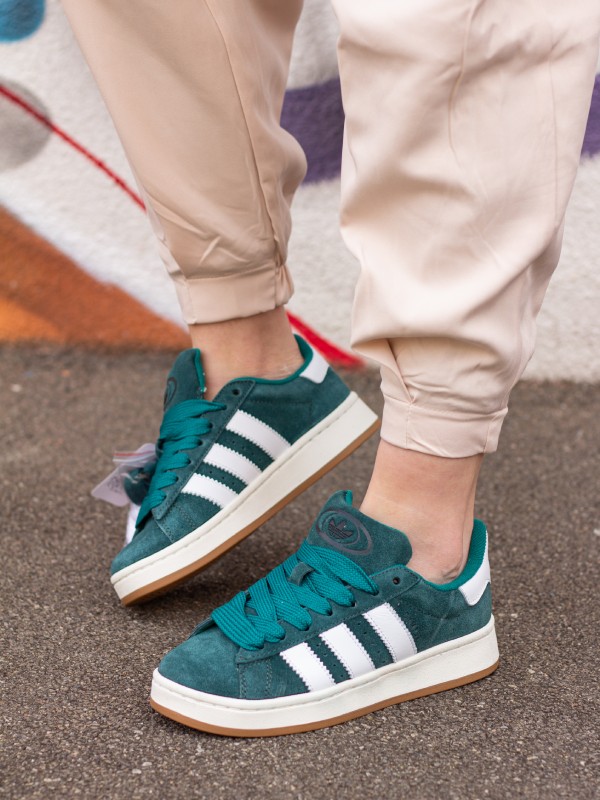 Adidas campus