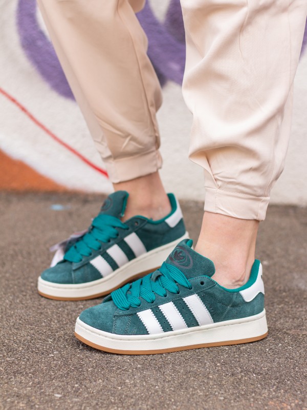 Adidas campus