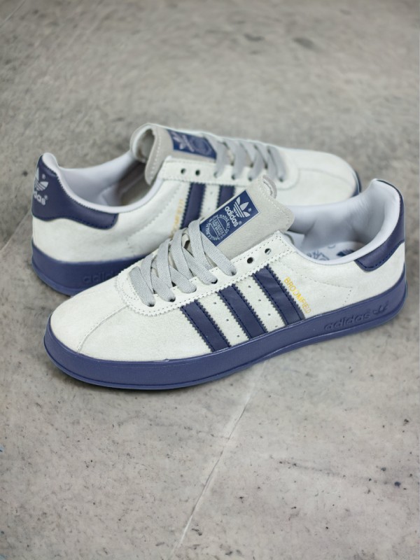 Adidas Broomfield