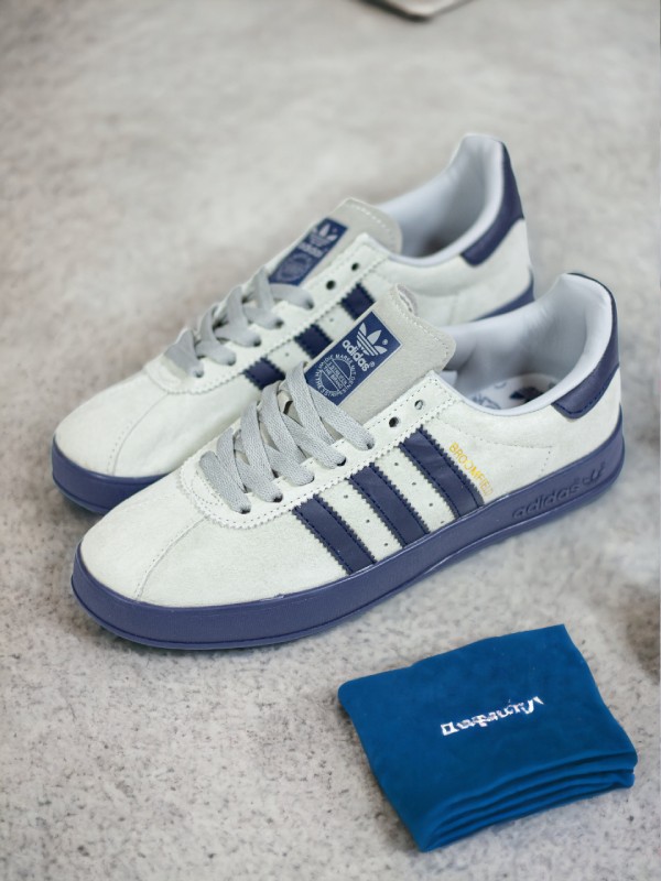 Adidas Broomfield