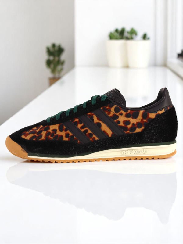 Adidas SL 72