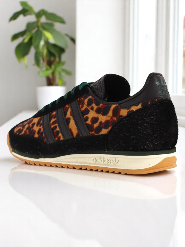 Adidas SL 72