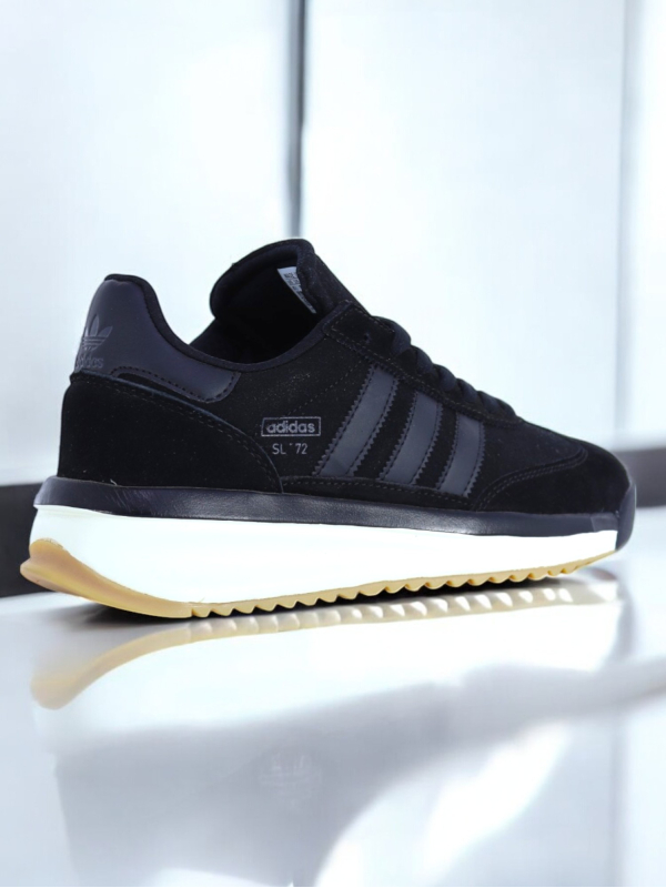 Adidas SL 72